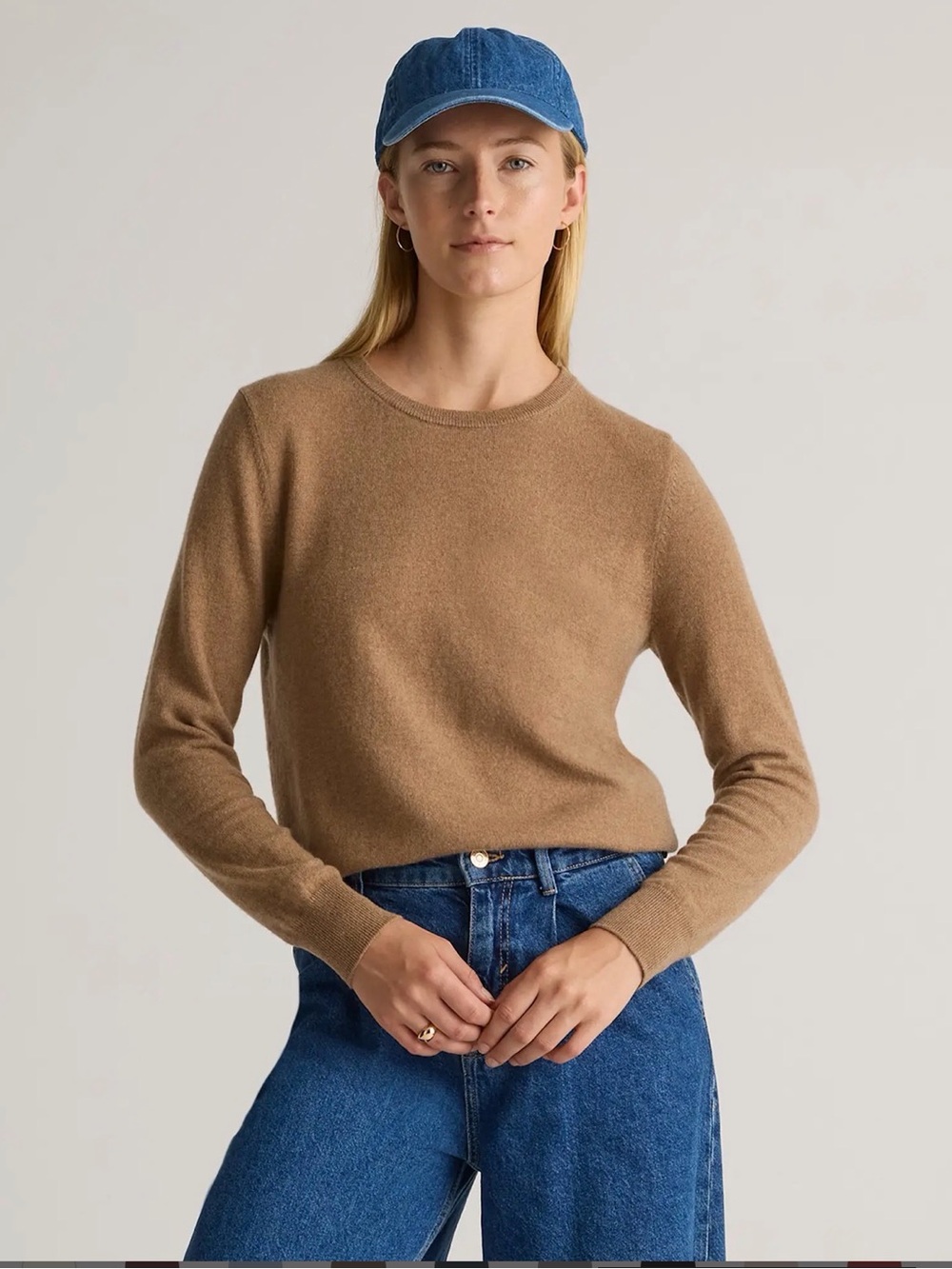 Quince Women’s Crewneck Cashmere Sweater - Camel- worn once